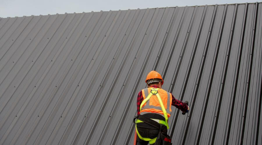 Professional Roofing Contractor in Lawrence